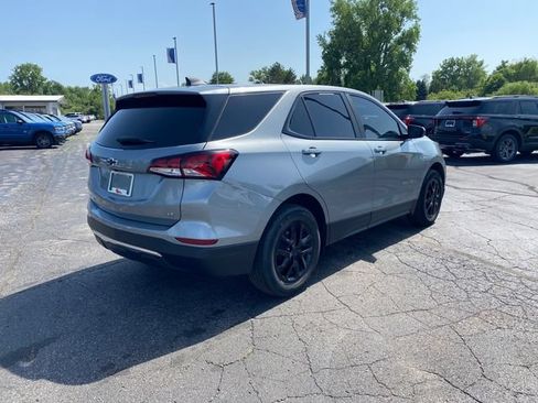 Used 2024 Chevrolet Equinox LT w/ LPO, Floor Liner Package FWD image 7