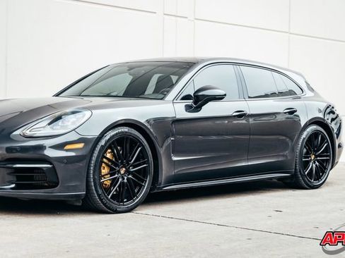 Used 2018 Porsche Panamera 4S image 61