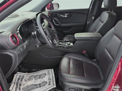 Certified 2023 Chevrolet Blazer RS w/ Driver Confidence II Package image 12