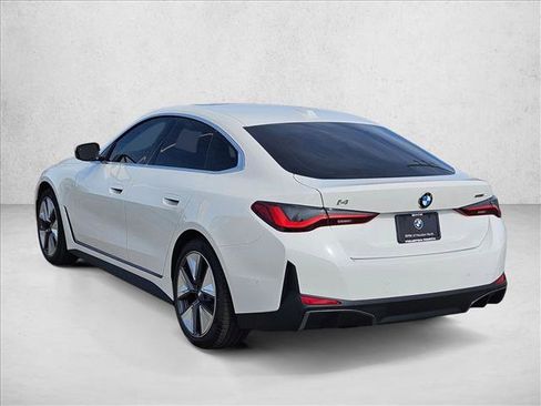 Used 2026 BMW i4 eDrive40 w/ Premium Package RWD image 7