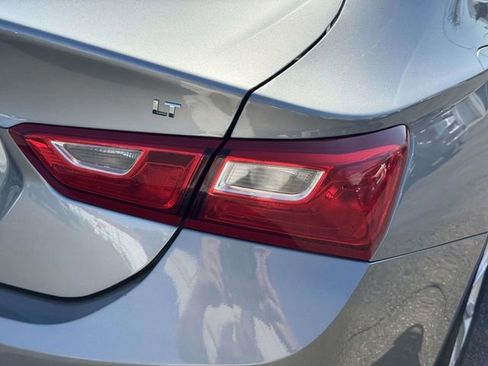 Used 2023 Chevrolet Malibu LT FWD image 14