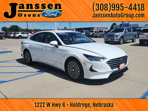 Used 2023 Hyundai Sonata SEL FWD image 4