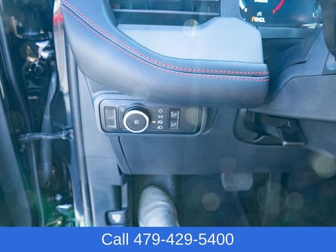 Used 2025 Ford Explorer ST-Line w/ ST-Line Street Pack image 23