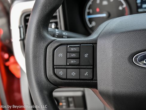 Used 2024 Ford F250 XLT image 30