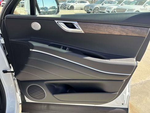 New 2026 Genesis GV80 2.5T Select image 16