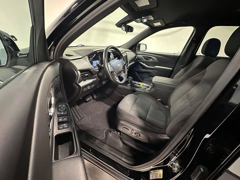 Used 2023 Chevrolet Traverse LT AWD/4WD image 20