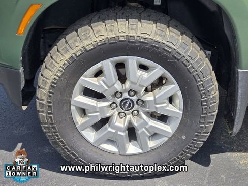 Used 2024 Nissan Frontier SV w/ SV Convenience Package AWD/4WD image 4