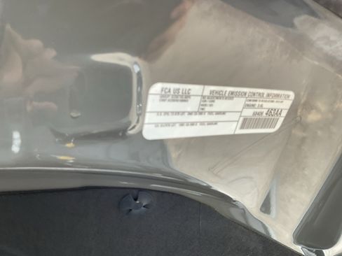 Used 2019 Jeep Grand Cherokee Altitude RWD image 24