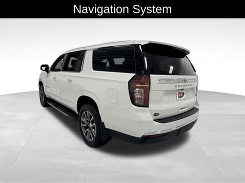 Certified 2022 Chevrolet Suburban LT w/ LT Signature Package image 4