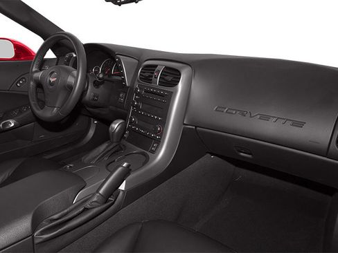 Used 2013 Chevrolet Corvette Coupe image 19