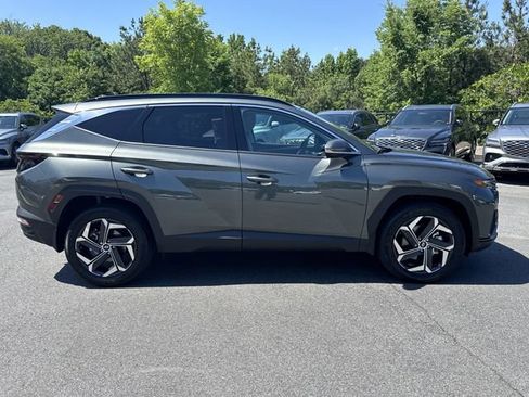 Certified 2024 Hyundai Tucson Limited AWD/4WD image 8