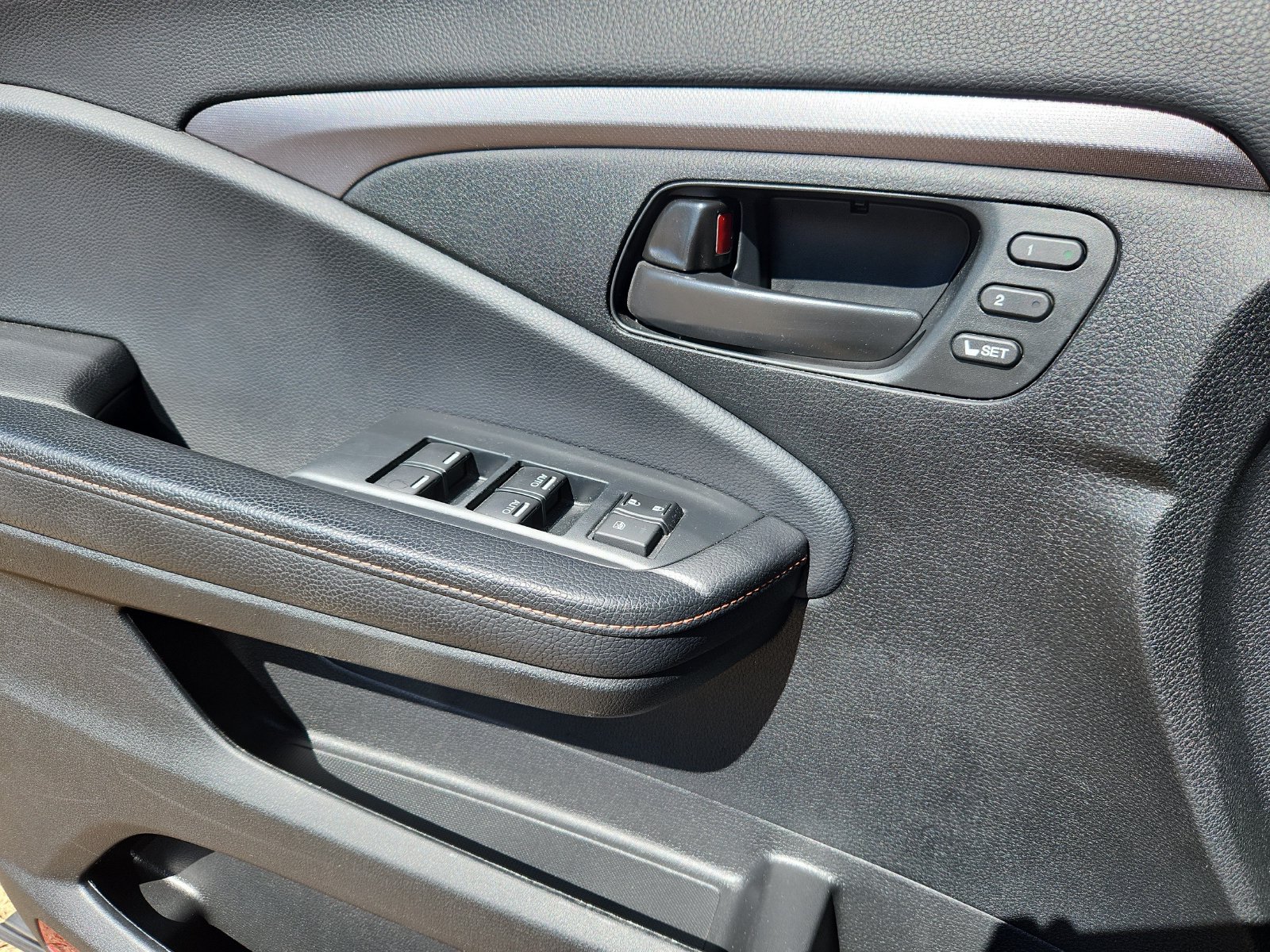 Used 2022 Honda Pilot TrailSport image 9