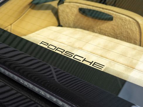 Used 2009 Porsche 911 Carrera S image 42