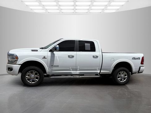 Used 2022 RAM 2500 Laramie AWD/4WD image 6