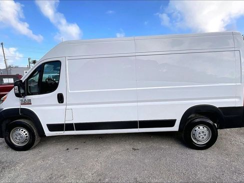 Used 2021 RAM ProMaster 2500 image 16