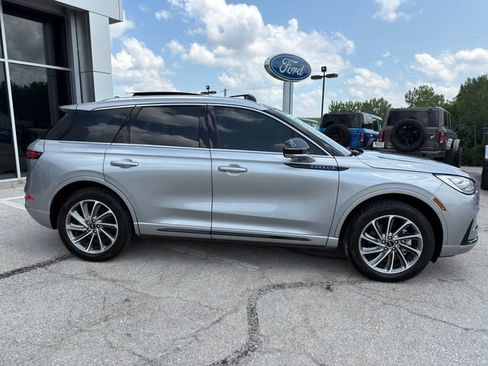 Used 2024 Lincoln Corsair Grand Touring w/ Equipment Group 301A AWD/4WD image 8