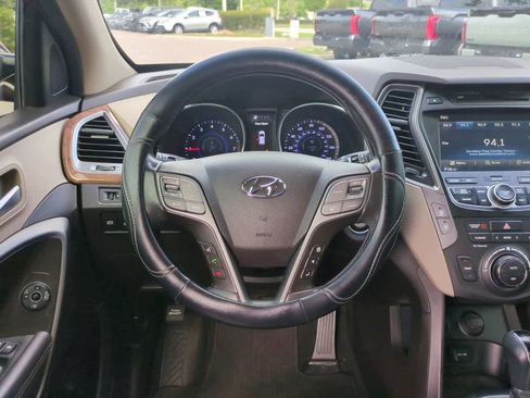 Used 2013 Hyundai Santa Fe Sport w/ Technology Pkg FWD image 15