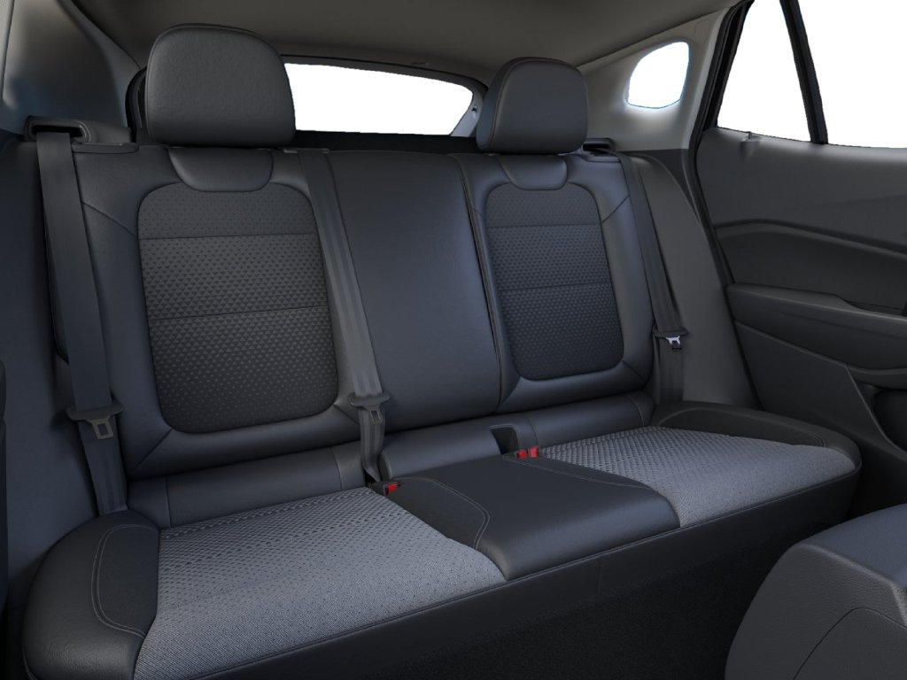 New 2026 Chevrolet Trax LT w/ LT Convenience Package FWD image 17