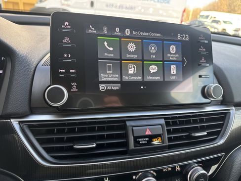 Used 2022 Honda Accord Sport image 13