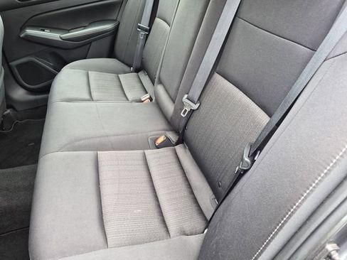 Used 2024 Nissan Altima 2.5 SV FWD image 29
