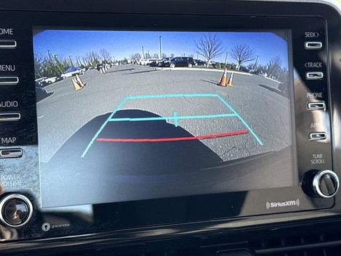 Used 2021 Toyota C-HR LE image 20