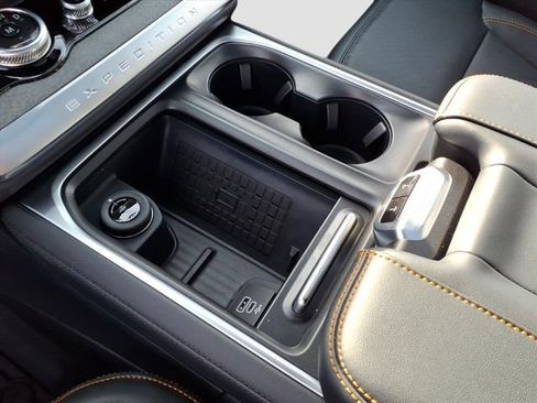 New 2025 Ford Expedition Tremor image 14