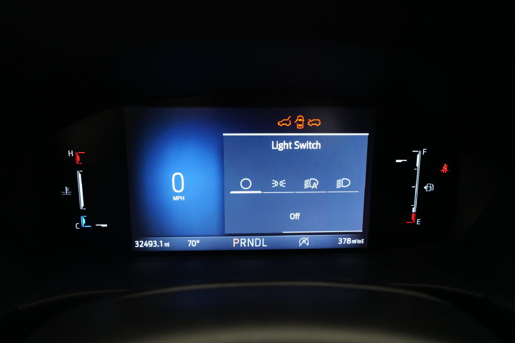Used 2025 Ford Escape ST-Line Select AWD/4WD image 2