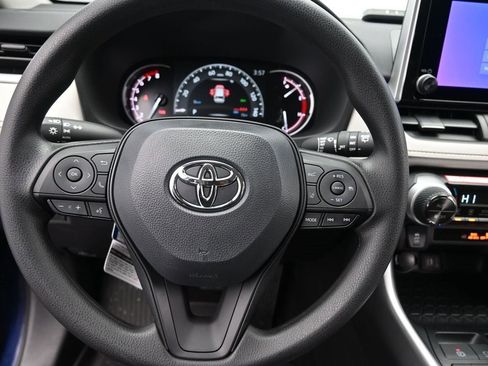 New 2025 Toyota RAV4 XLE image 23