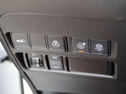 Used 2021 INFINITI QX80 Luxe RWD image 15