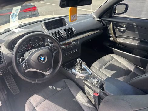 Used 2013 BMW 135i Convertible image 4