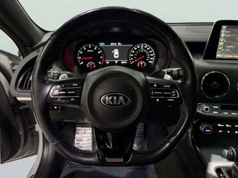 Used 2019 Kia Stinger GT1 image 36