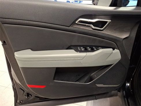 Used 2023 Kia Sportage X-Line w/ X-Line Premium Package image 11
