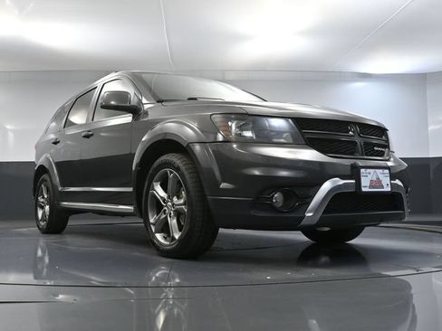 Used 2017 Dodge Journey Crossroad AWD/4WD image 52