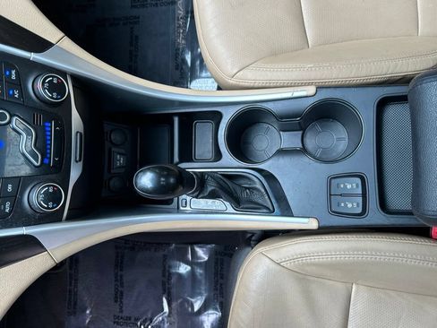 Used 2011 Hyundai Sonata Limited w/ Navigation Pkg 5 FWD image 17
