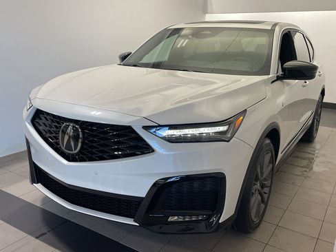 New 2026 Acura MDX A-Spec image 2