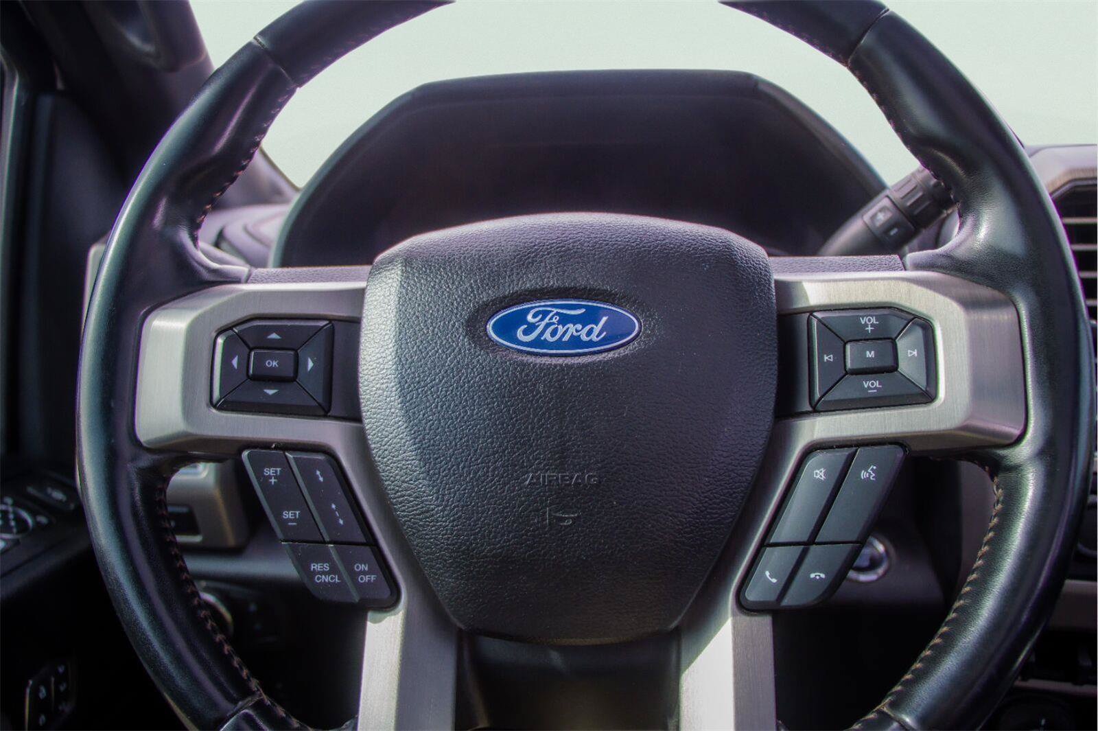 Used 2021 Ford F250 Platinum AWD/4WD image 13