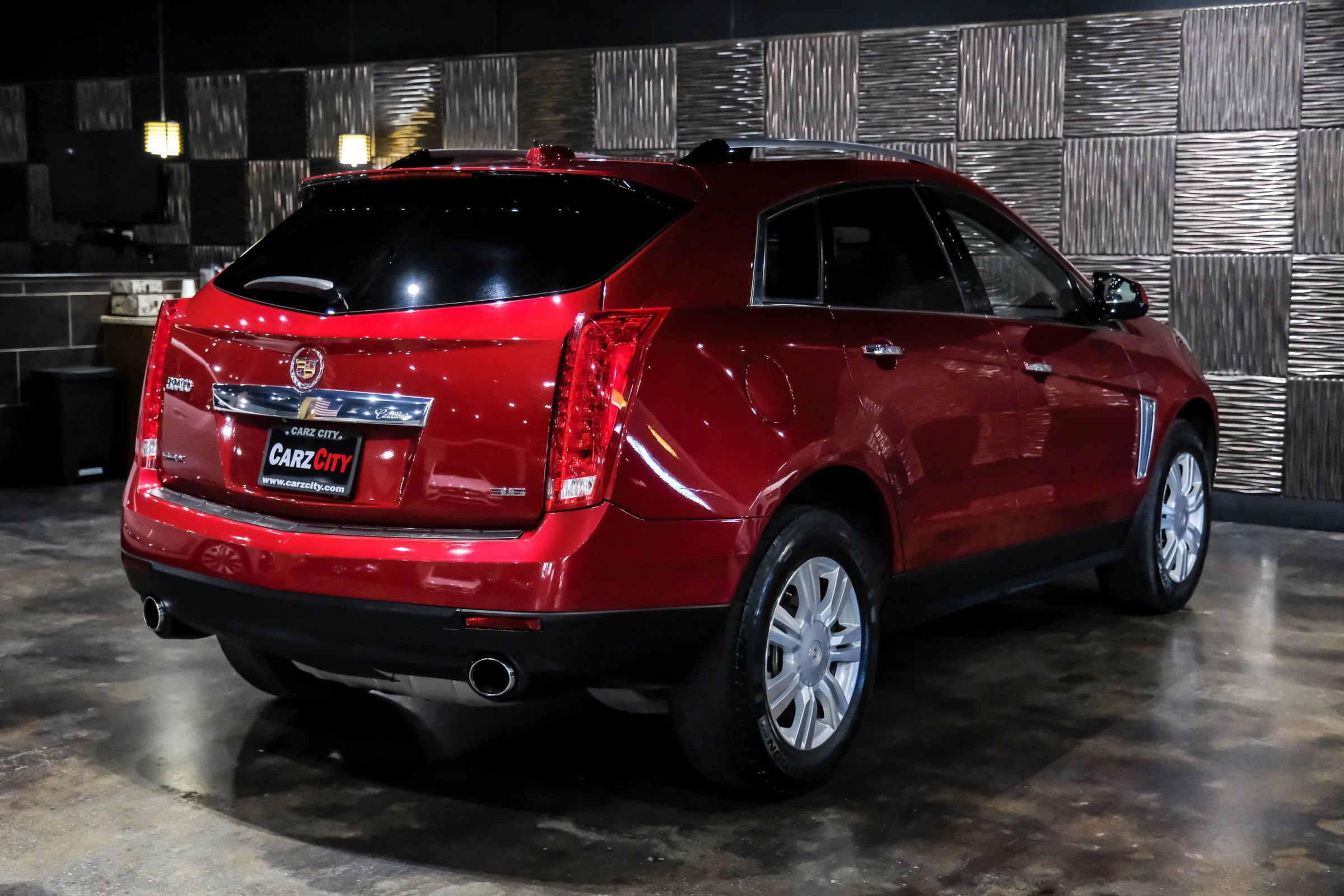 Used 2016 Cadillac SRX Luxury FWD image 10