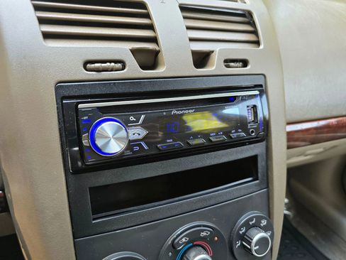 Used 2007 Chevrolet Malibu LT image 24