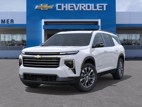 New 2026 Chevrolet Traverse LT w/ Sun and Wheel Package AWD/4WD image 32