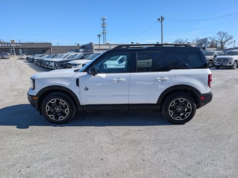 Certified 2025 Ford Bronco Sport Outer Banks w/ Outer Banks Tech Package+ image 3