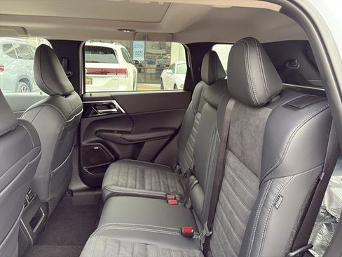 New 2026 Mitsubishi Outlander Trail Edition image 14