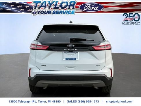 Certified 2023 Ford Edge SEL w/ Convenience Package AWD/4WD image 5