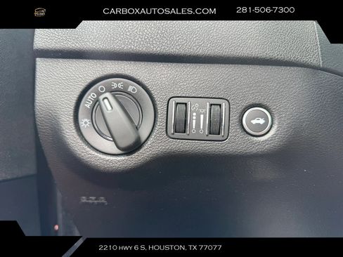 Used 2023 Dodge Charger SXT RWD image 18