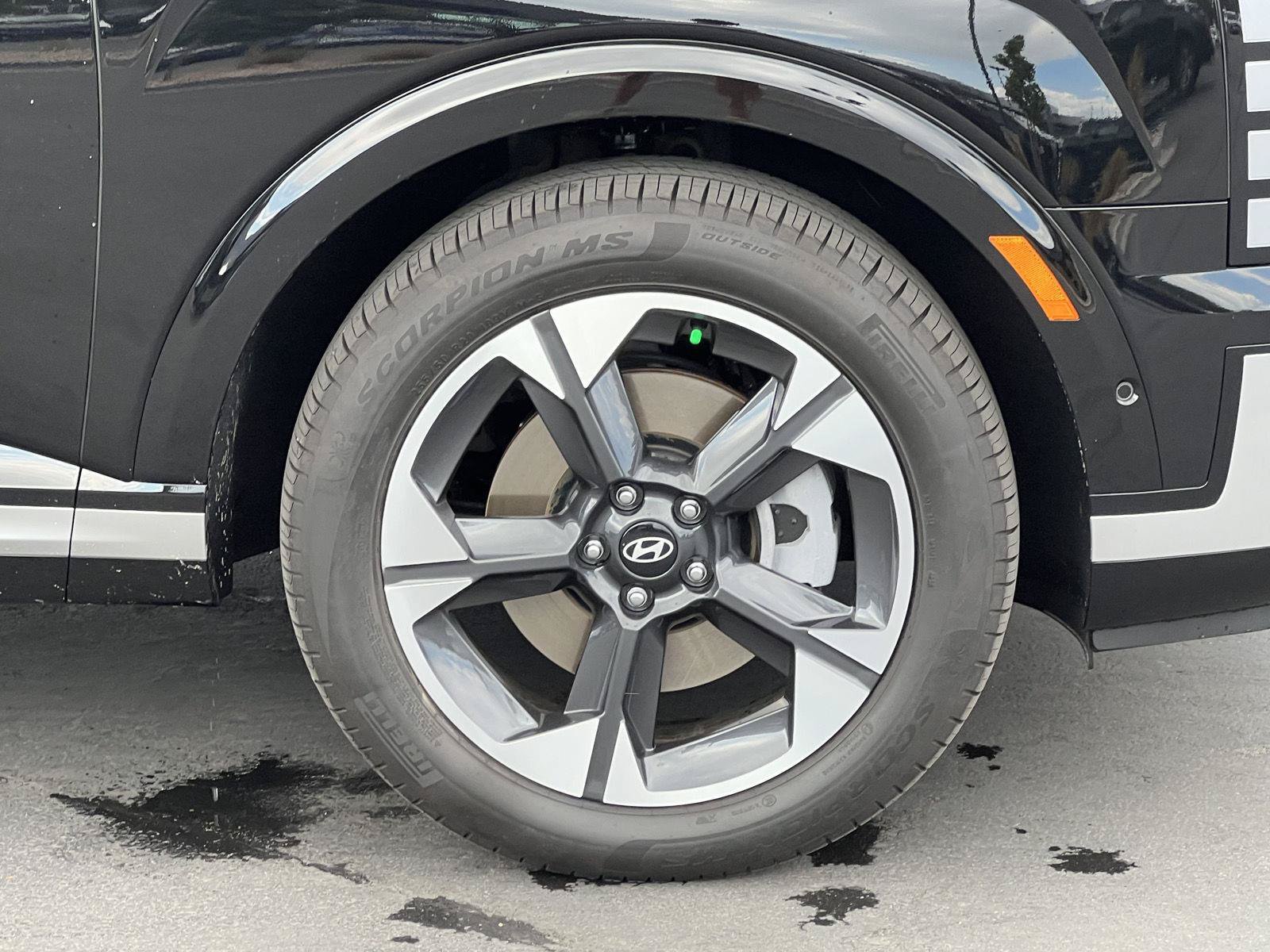 Certified 2026 Hyundai Palisade Limited AWD/4WD image 23