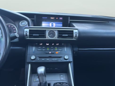 Used 2015 Lexus IS 250 w/ Navigation System Package RWD image 16