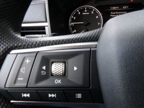 New 2025 Mitsubishi Outlander ES image 28