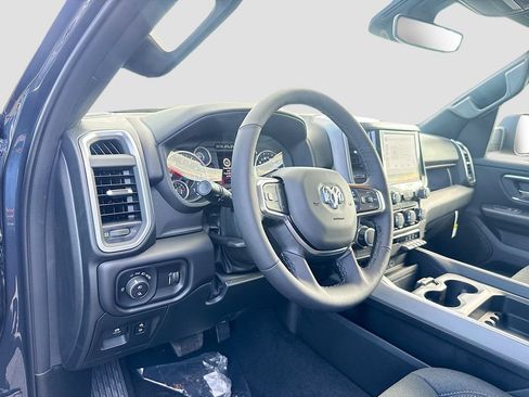 New 2026 RAM 1500 Big Horn AWD/4WD image 9
