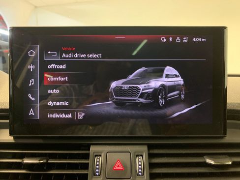 Used 2023 Audi Q5 2.0T Prestige AWD/4WD image 33
