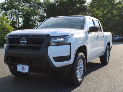 New 2026 Nissan Frontier S w/ Tow Package