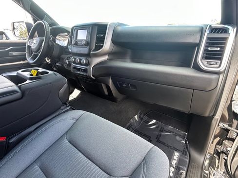 Used 2024 RAM 1500 Big Horn RWD image 27